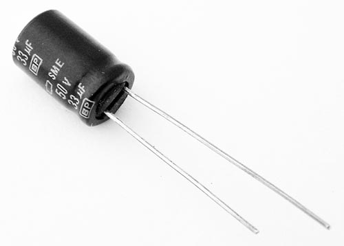 Capacitor Electrolítico 33uF @ 50V