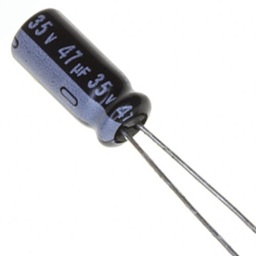 Capacitor Electrolítico 47uF @ 35V